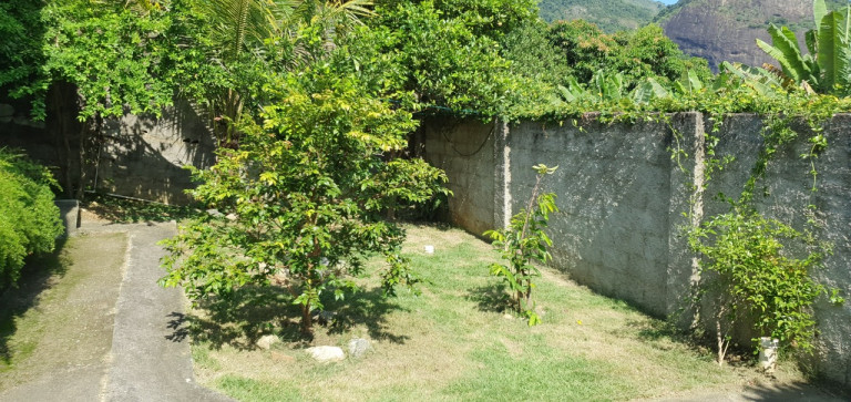 Imagem Casa com 3 Quartos à Venda, 180 m² em Freguesia (Jacarepaguá) - Rio de Janeiro Imagem Casa com 3 Quartos à Venda, 180 m² em Freguesia (Jacarepaguá) - Rio de Janeiro