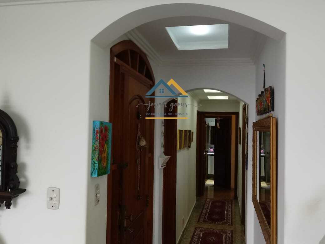 Imagem Apartamento com 3 Quartos à Venda, 159 m²em Gonzaga - Santos Imagem Apartamento com 3 Quartos à Venda, 159 m²em Gonzaga - Santos