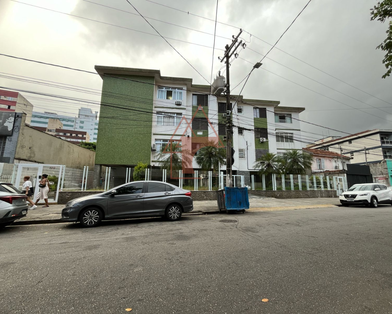 Imagem Apartamento com 2 Quartos à Venda, 98 m² em Encruzilhada - Santos
