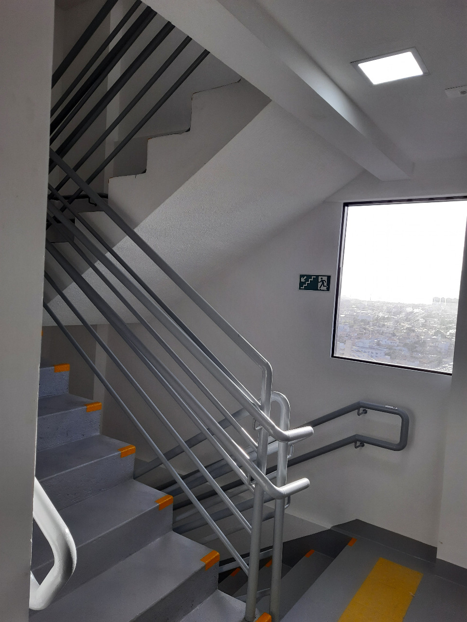 Imagem Cobertura com 3 Quartos à Venda, 200 m²em Lagoa Nova - Natal