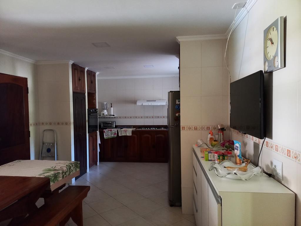 Imagem Casa com 4 Quartos à Venda, 400 m²em Itaipu - Niterói