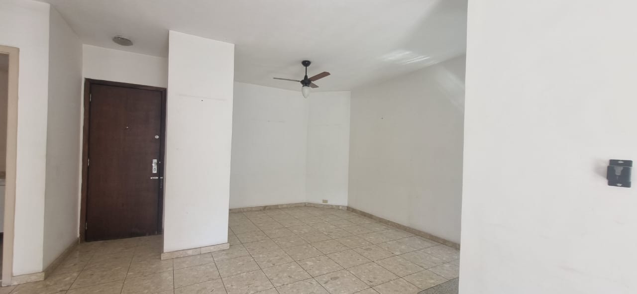 Imagem Apartamento com 1 Quarto à Venda, 50 m²em Copacabana - Rio de Janeiro