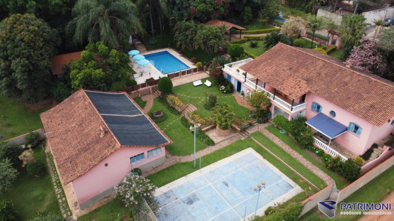 Imagem Casa com 7 Quartos à Venda, 610 m² em Vila Maria Regina - Juatuba Imagem Casa com 7 Quartos à Venda, 610 m² em Vila Maria Regina - Juatuba