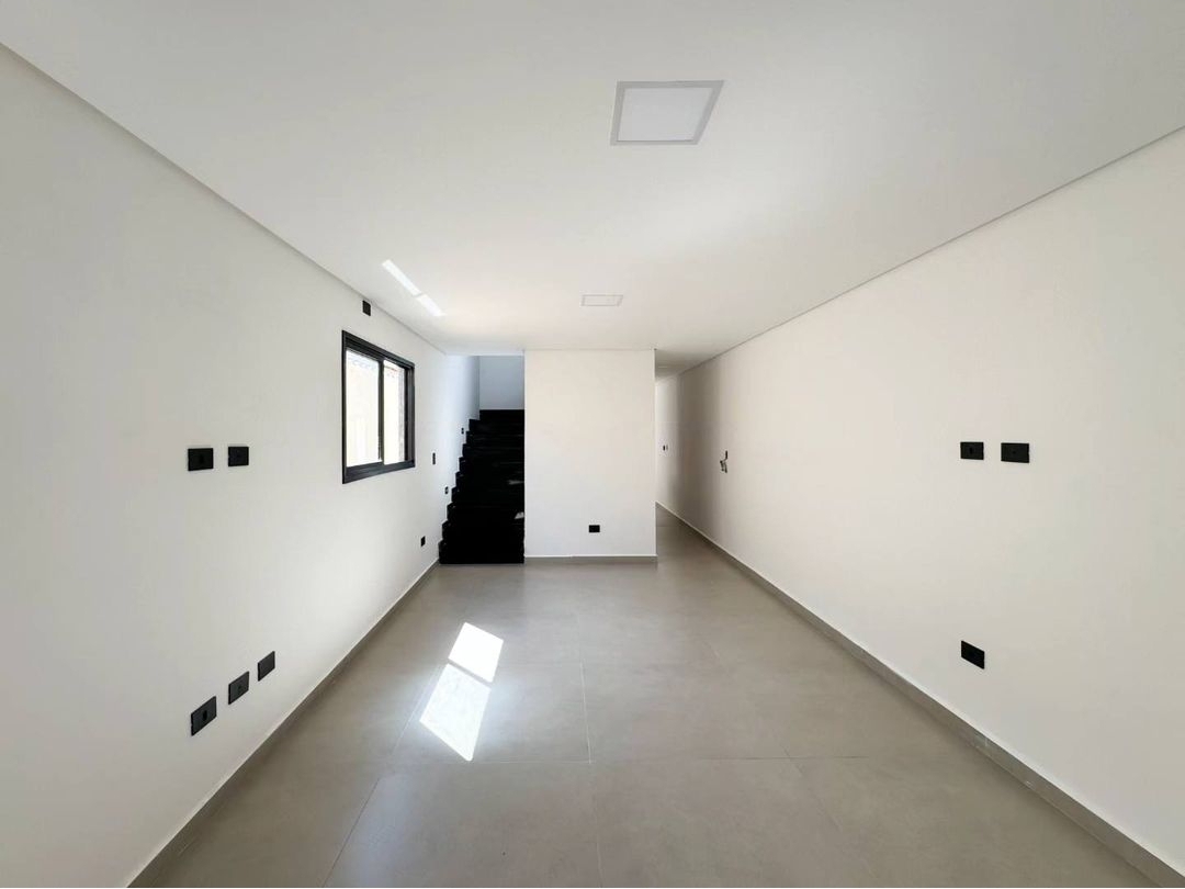 Imagem Sobrado com 3 Quartos à Venda, 120 m²em Guilhermina - Praia Grande Imagem Sobrado com 3 Quartos à Venda, 120 m²em Guilhermina - Praia Grande