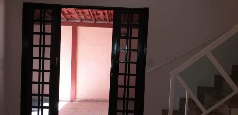 Imagem Casa com 2 Quartos à Venda, 100 m² em Campo Grande - Rio de Janeiro Imagem Casa com 2 Quartos à Venda, 100 m² em Campo Grande - Rio de Janeiro