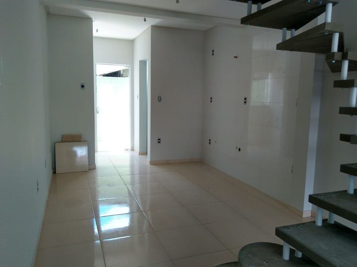 Imagem Sobrado com 2 Quartos à Venda, 65 m² em Lídia Duarte - Camboriú