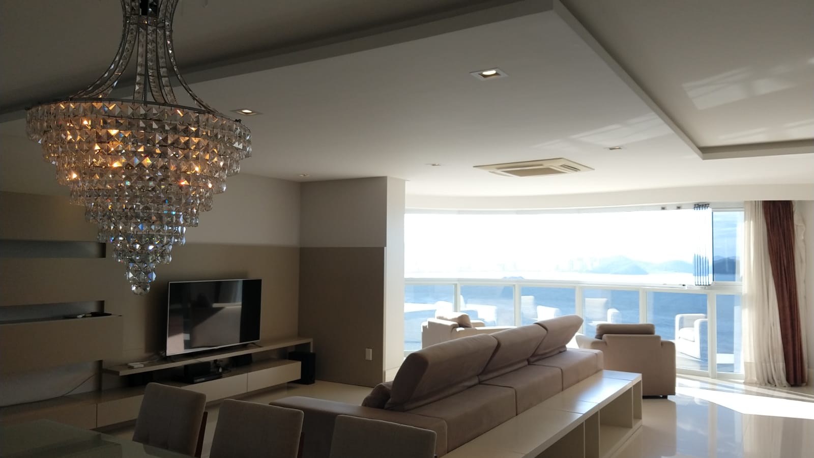 Imagem Apartamento com 4 Quartos à Venda, 237 m²em Centro - Balneário Camboriú