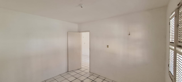 Imagem Casa com 4 Quartos à Venda, 170 m² em Dionisio Torres - Fortaleza Imagem Casa com 4 Quartos à Venda, 170 m² em Dionisio Torres - Fortaleza