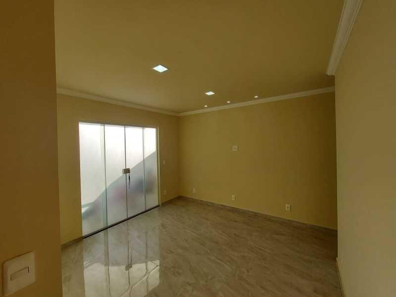 Imagem Casa com 3 Quartos à Venda, 240 m²em Cordeirinho (Ponta Negra) - Maricá Imagem Casa com 3 Quartos à Venda, 240 m²em Cordeirinho (Ponta Negra) - Maricá