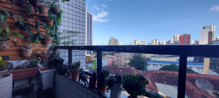 Imagem Apartamento com 3 Quartos à Venda, 69 m² em Casa Amarela - Recife