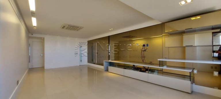 Imagem Apartamento com 3 Quartos à Venda, 140 m² em Madalena - Recife
