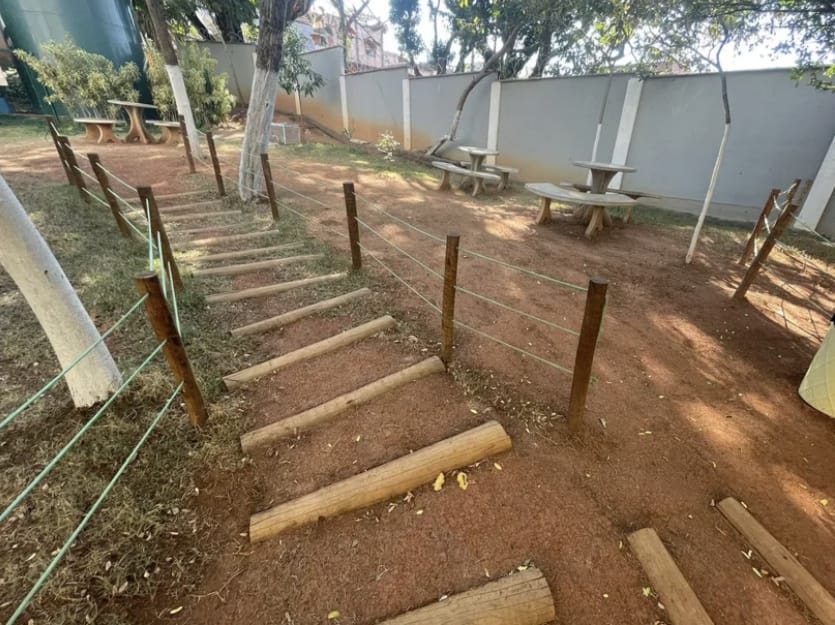 Imagem Apartamento com 2 Quartos à Venda ou Locação, 45 m² em Mantiqueira - Belo Horizonte