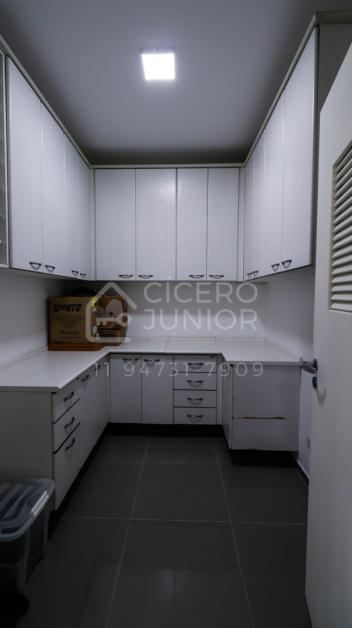 Imagem Apartamento com 3 Quartos à Venda, 198 m²em Vila Thomazina - Campo Limpo Paulista