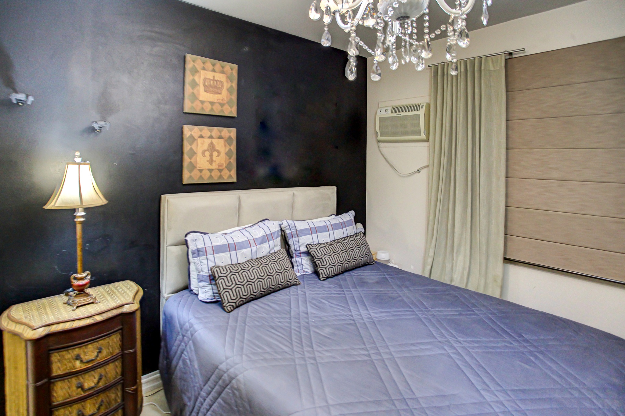 Imagem Apartamento com 4 Quartos à Venda, 204 m²em Centro - Criciúma