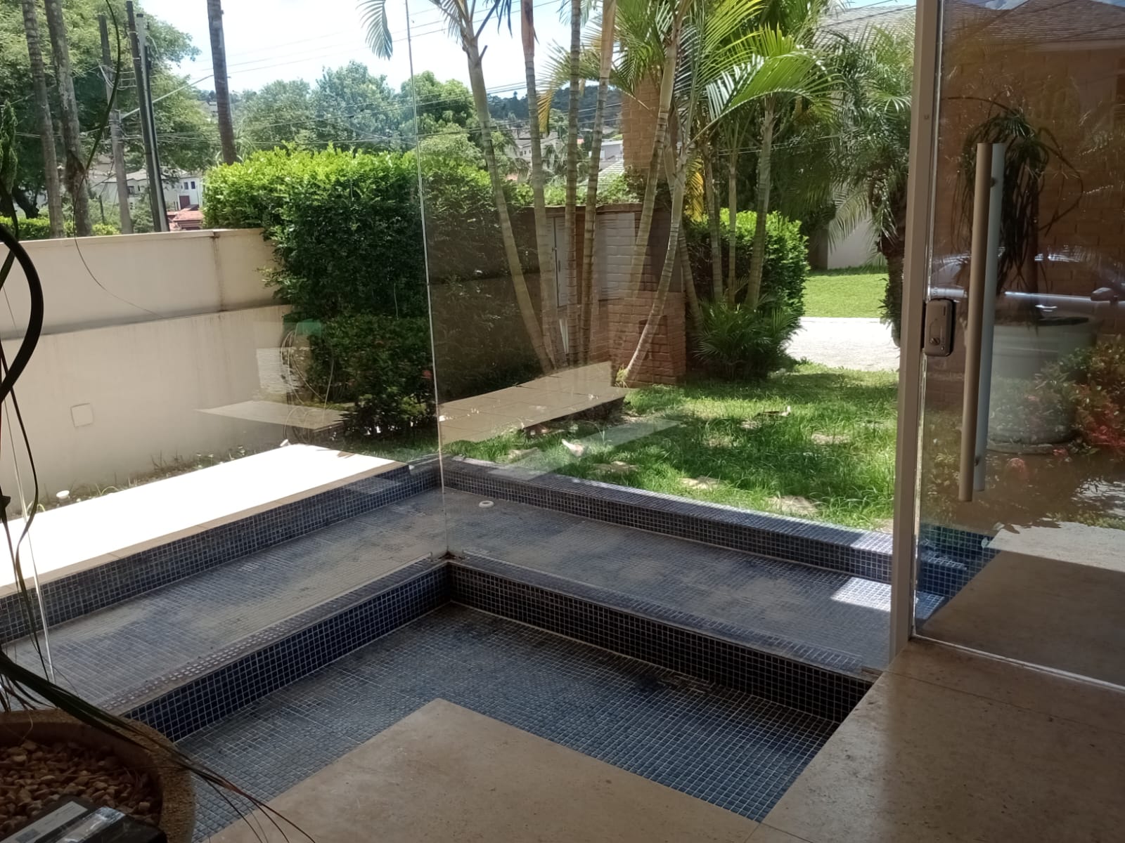 Imagem Casa de Condomínio com 4 Quartos à Venda, 380 m²em Alphaville - Santana de Parnaíba Imagem Casa de Condomínio com 4 Quartos à Venda, 380 m²em Alphaville - Santana de Parnaíba