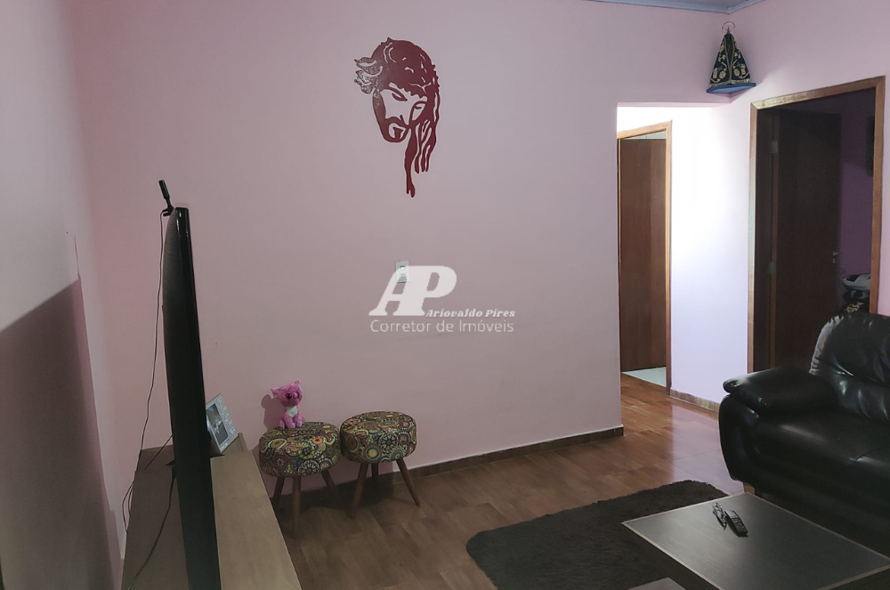 Imagem Casa com 6 Quartos à Venda, 250 m²em Cará-cará - Ponta Grossa Imagem Casa com 6 Quartos à Venda, 250 m²em Cará-cará - Ponta Grossa