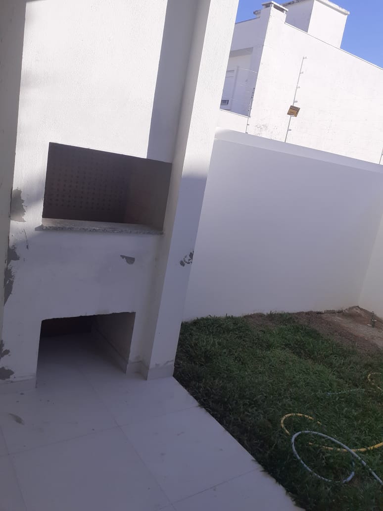 Imagem Casa com 3 Quartos à Venda, 190 m²em Guarujá - Porto Alegre