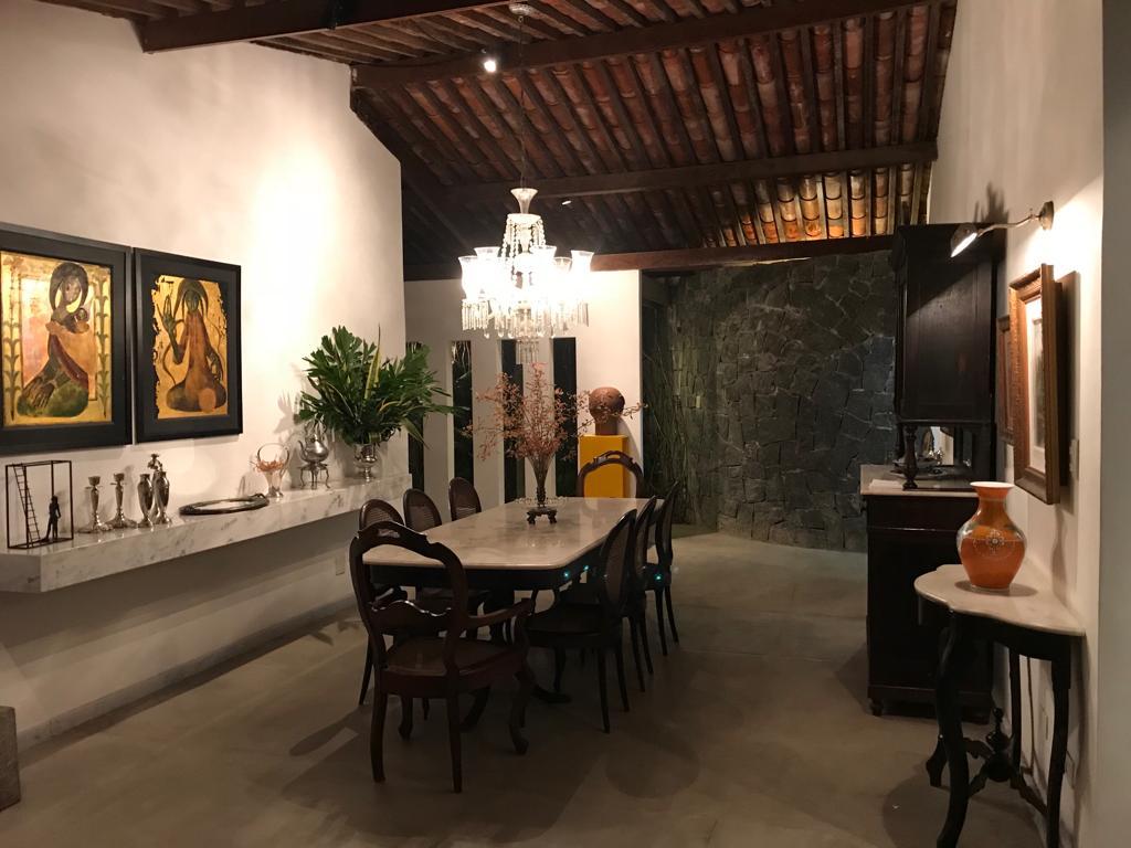 Imagem Casa com 4 Quartos à Venda, 260 m²em Monteiro - Recife Imagem Casa com 4 Quartos à Venda, 260 m²em Monteiro - Recife