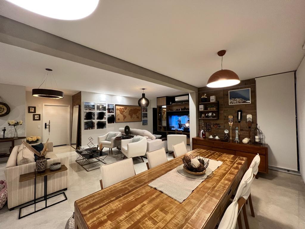 Imagem Apartamento com 3 Quartos à Venda, 181 m²em Cambuí - Campinas