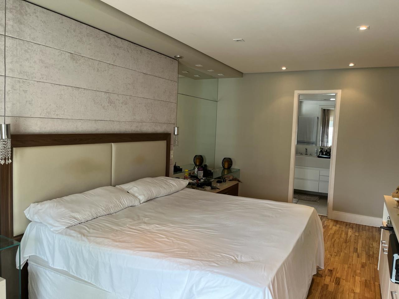 Imagem Apartamento com 3 Quartos para Alugar, 210 m²em Vila Olímpia - São Paulo