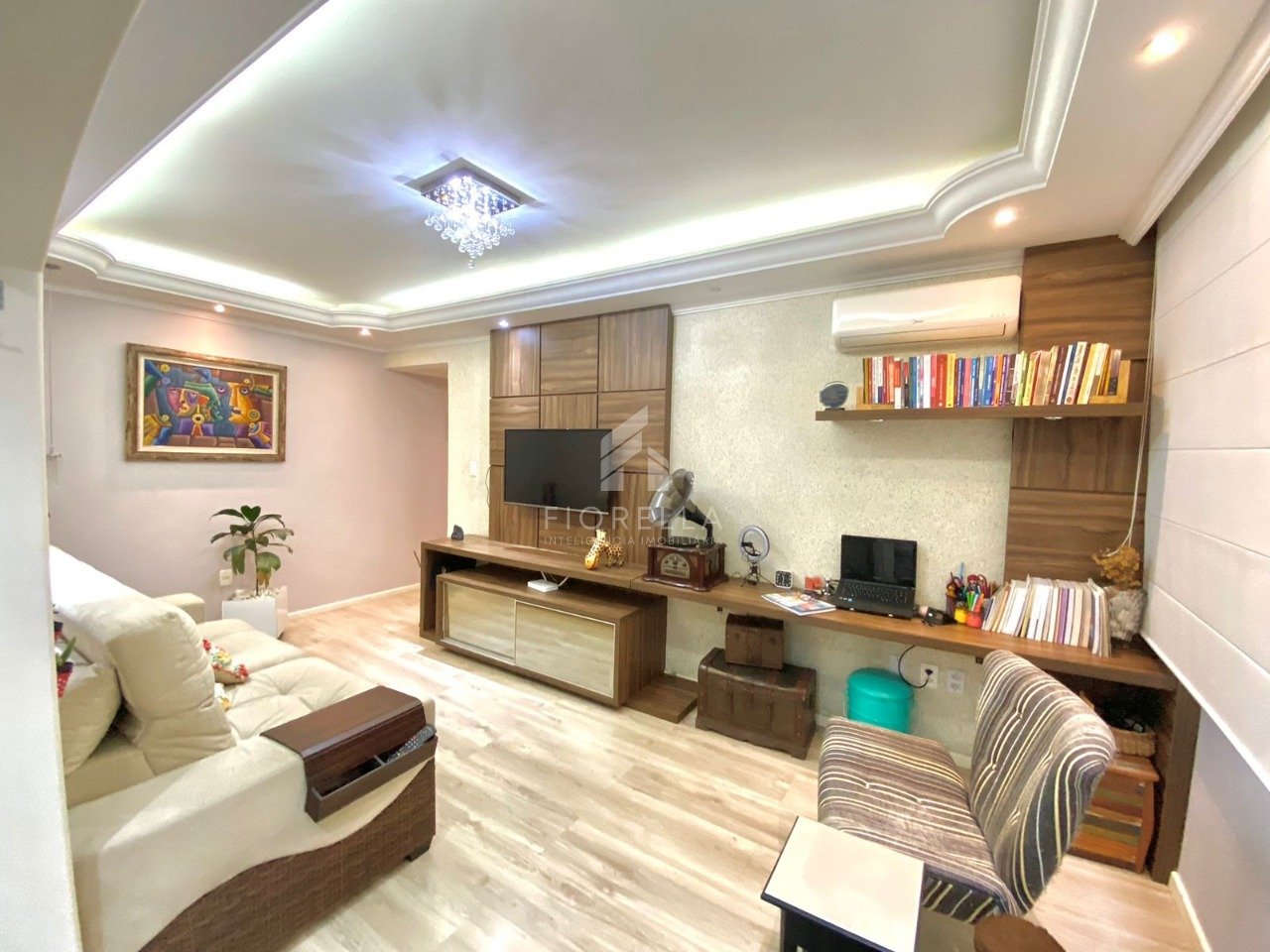 Imagem Apartamento com 2 Quartos à Venda, 64 m²em Kobrasol - São José