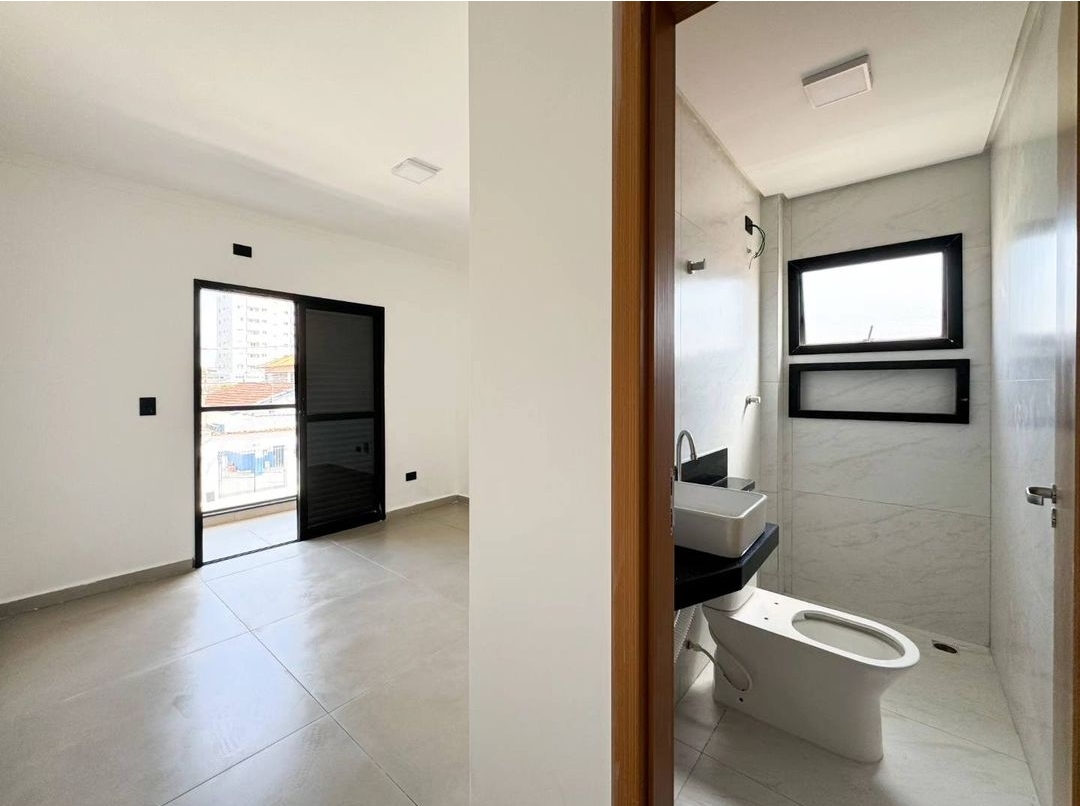 Imagem Sobrado com 3 Quartos à Venda, 120 m²em Guilhermina - Praia Grande Imagem Sobrado com 3 Quartos à Venda, 120 m²em Guilhermina - Praia Grande