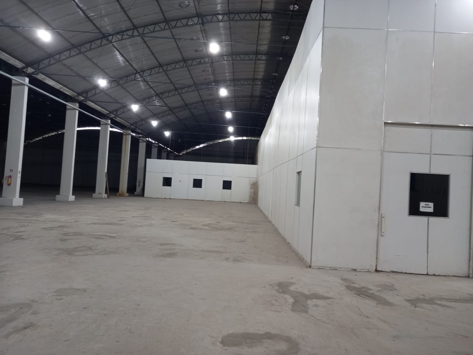 Imagem Galpão à Venda ou Locação, 10 m²em Centro - Ananindeua Imagem Galpão à Venda ou Locação, 10 m²em Centro - Ananindeua
