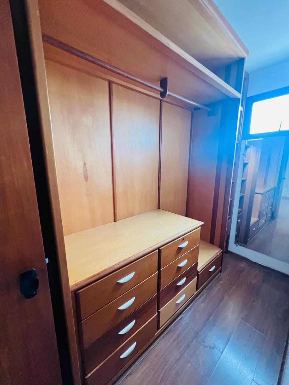 Imagem Apartamento com 2 Quartos à Venda ou Locação, 80 m²em Cambuí - Campinas
