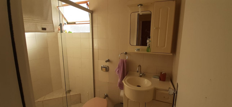 Imagem Apartamento com 2 Quartos à Venda, 70 m² em Jardim Botânico - Porto Alegre