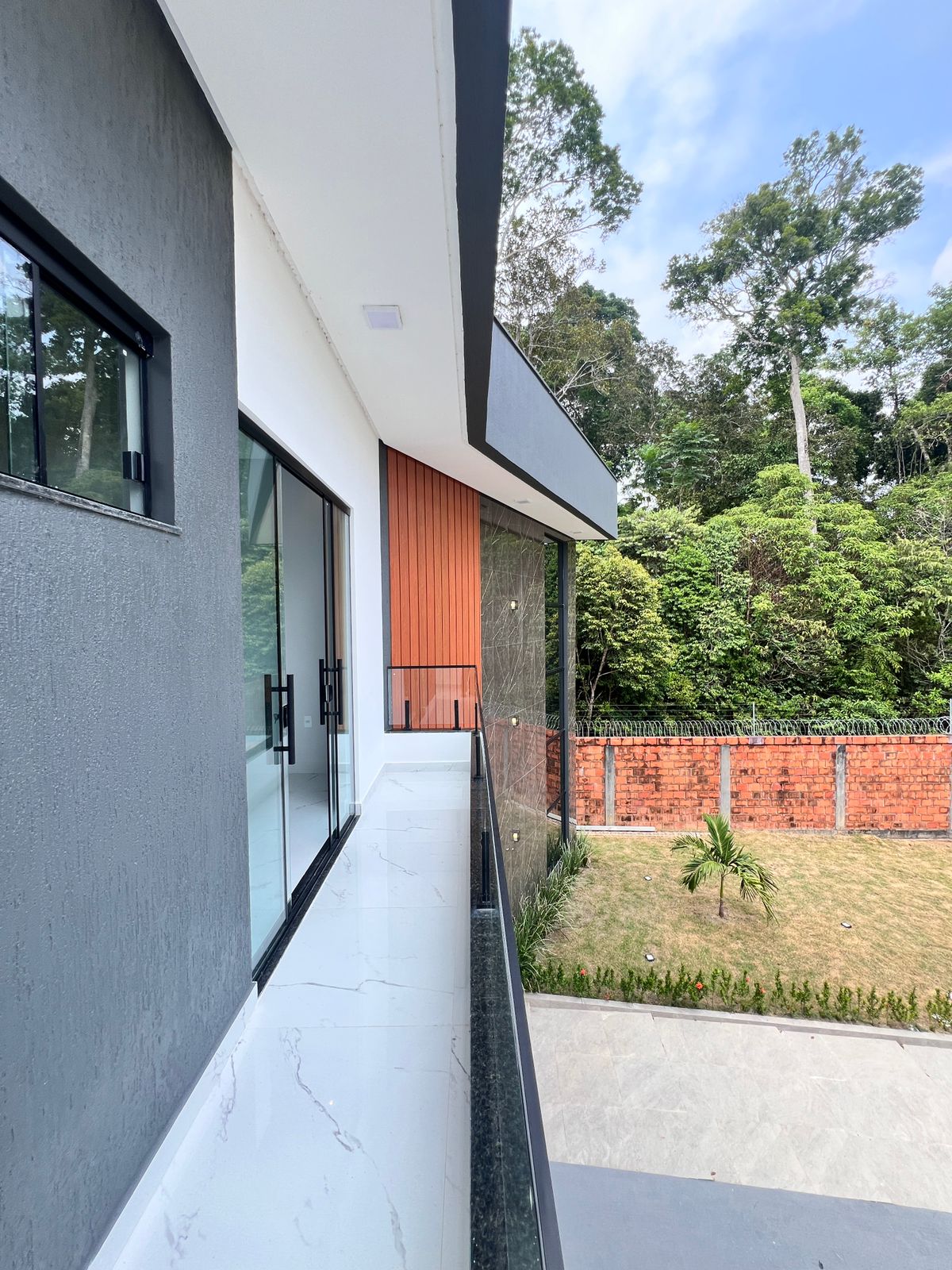Imagem Casa de Condomínio com 4 Quartos à Venda, 368 m²em Ponta Negra - Manaus Imagem Casa de Condomínio com 4 Quartos à Venda, 368 m²em Ponta Negra - Manaus
