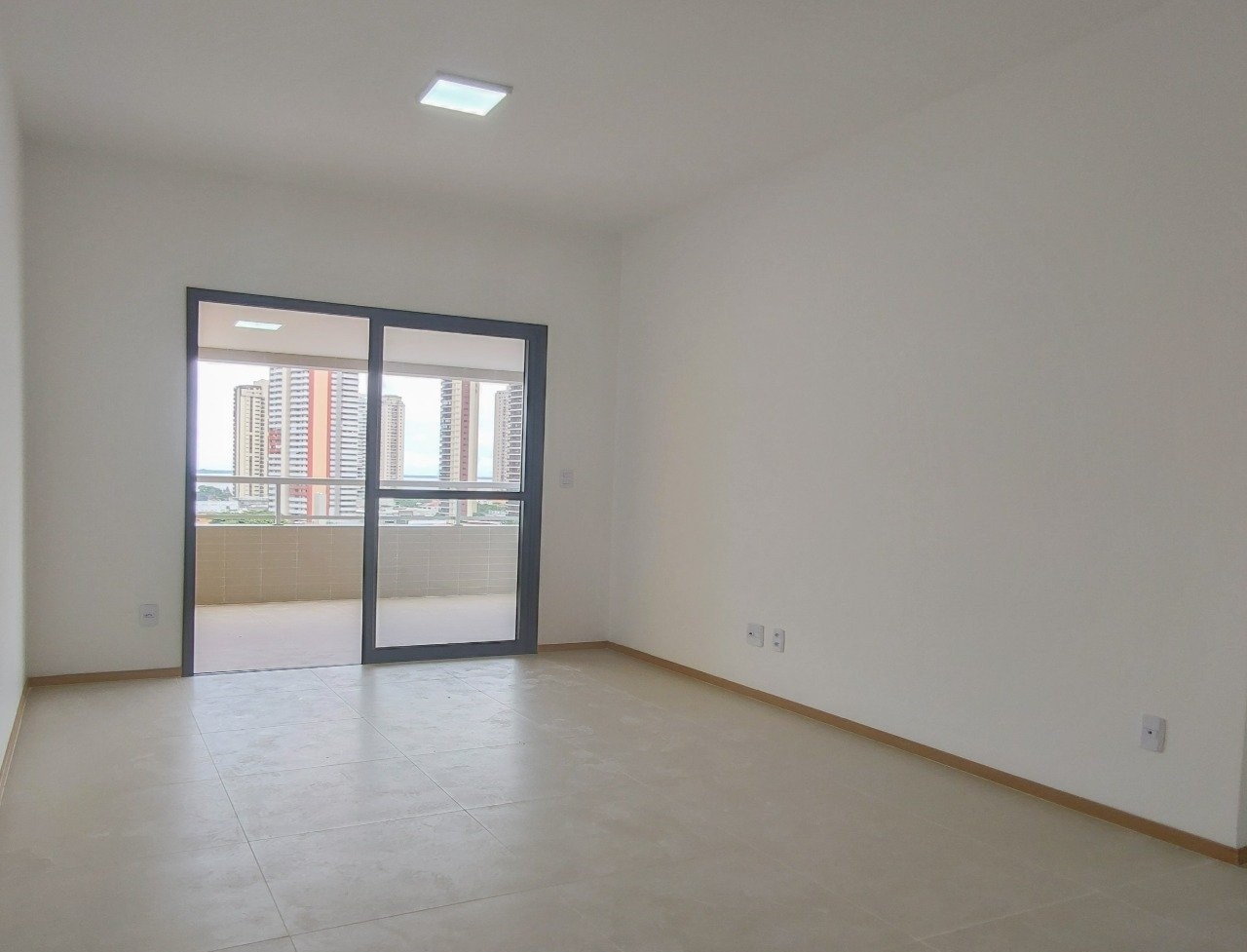 Imagem Apartamento com 2 Quartos para Alugar, 71 m²em Umarizal - Belém Imagem Apartamento com 2 Quartos para Alugar, 71 m²em Umarizal - Belém