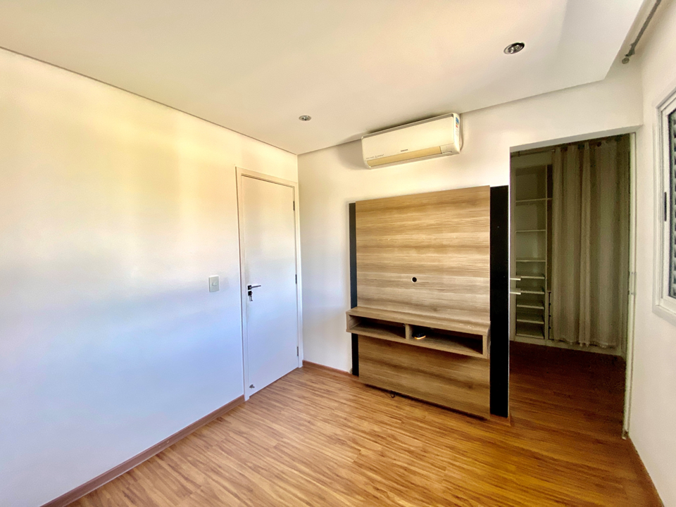 Imagem Casa de Condomínio com 3 Quartos à Venda, 123 m²em Jardim Ermida I - Jundiaí