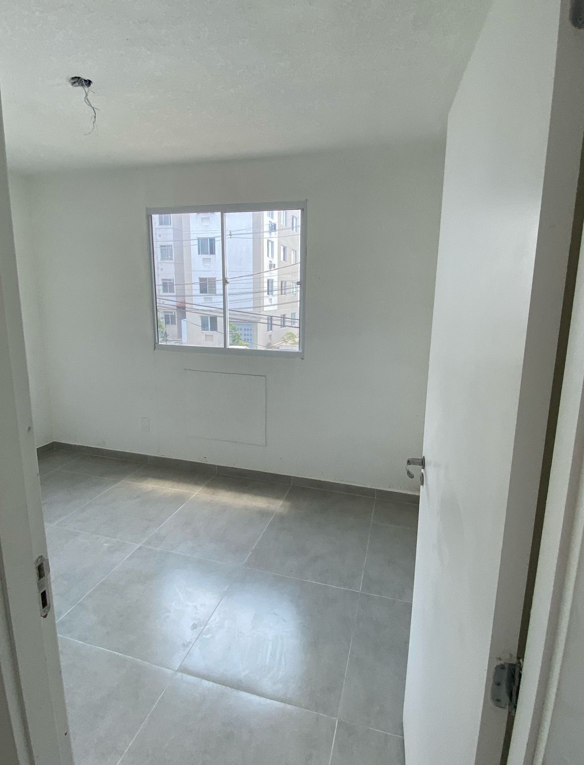 Imagem Apartamento com 2 Quartos à Venda, 45 m² em Santa Cruz - Rio de Janeiro