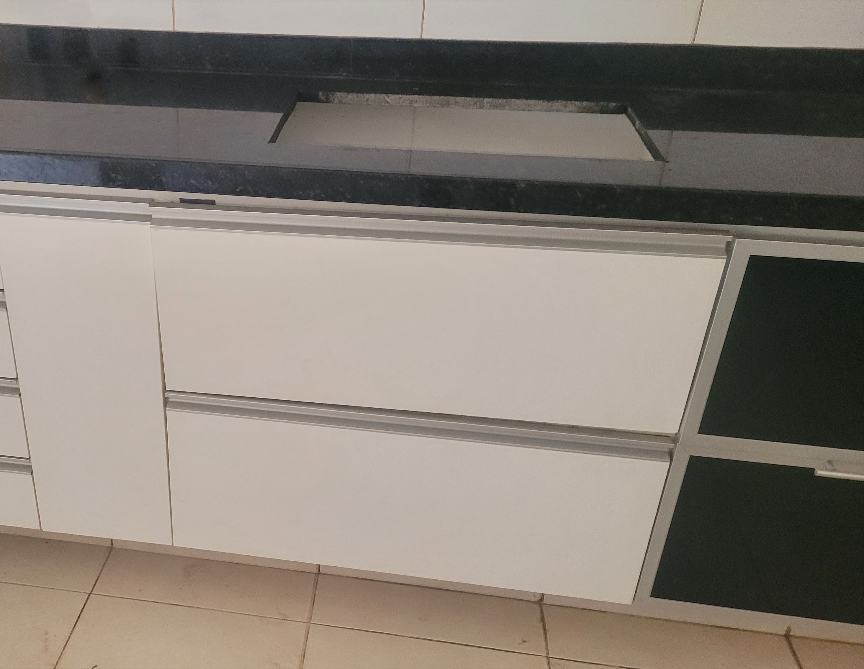 Imagem Casa com 4 Quartos à Venda, 305 m²em Jardim das Esmeraldas - Goiânia