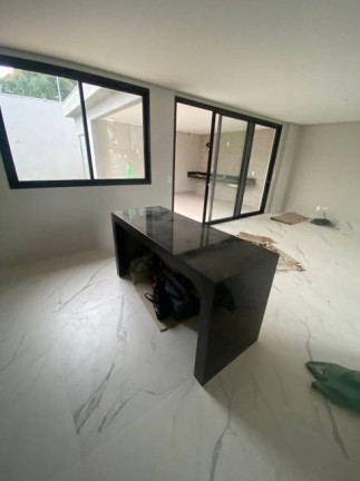 Imagem Casa de Condomínio com 4 Quartos à Venda, 302 m² em VESPASIANO - VESPSIANO Imagem Casa de Condomínio com 4 Quartos à Venda, 302 m² em VESPASIANO - VESPSIANO