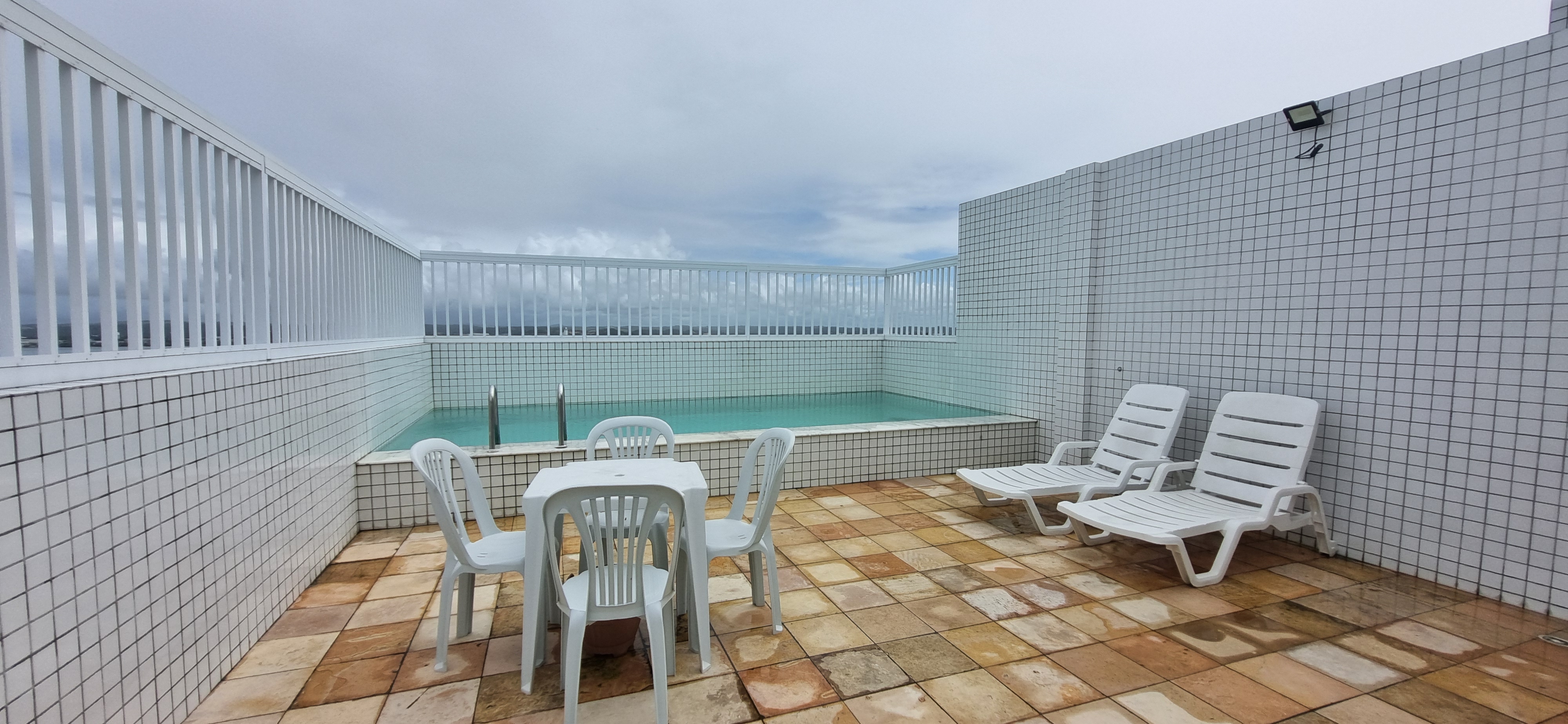 Imagem Apartamento com 2 Quartos para Alugar, 65 m²em Candeias - Jaboatão dos Guararapes Imagem Apartamento com 2 Quartos para Alugar, 65 m²em Candeias - Jaboatão dos Guararapes