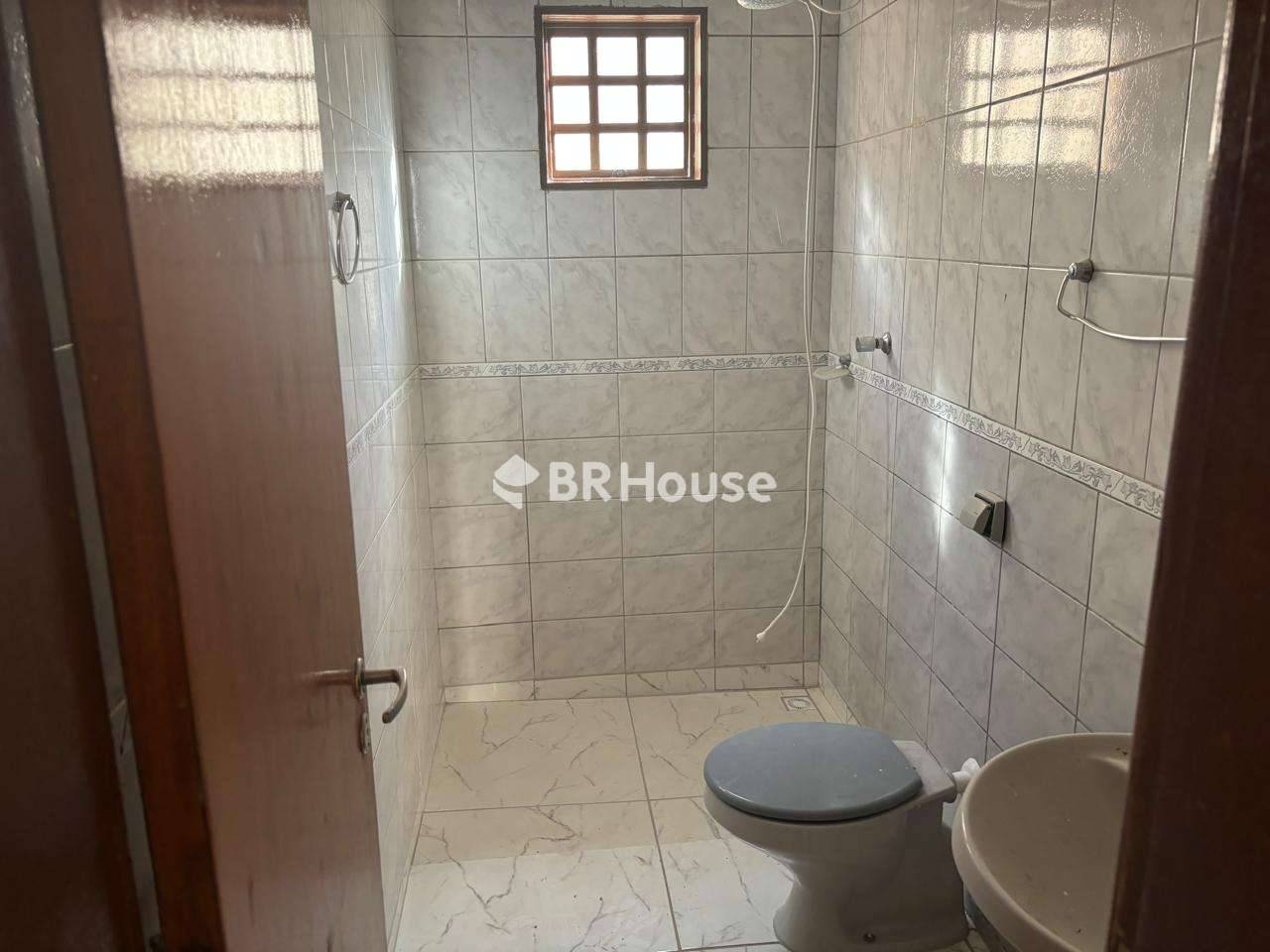 Imagem Casa de Condomínio com 3 Quartos à Venda, 250 m² em - Imagem Casa de Condomínio com 3 Quartos à Venda, 250 m² em -