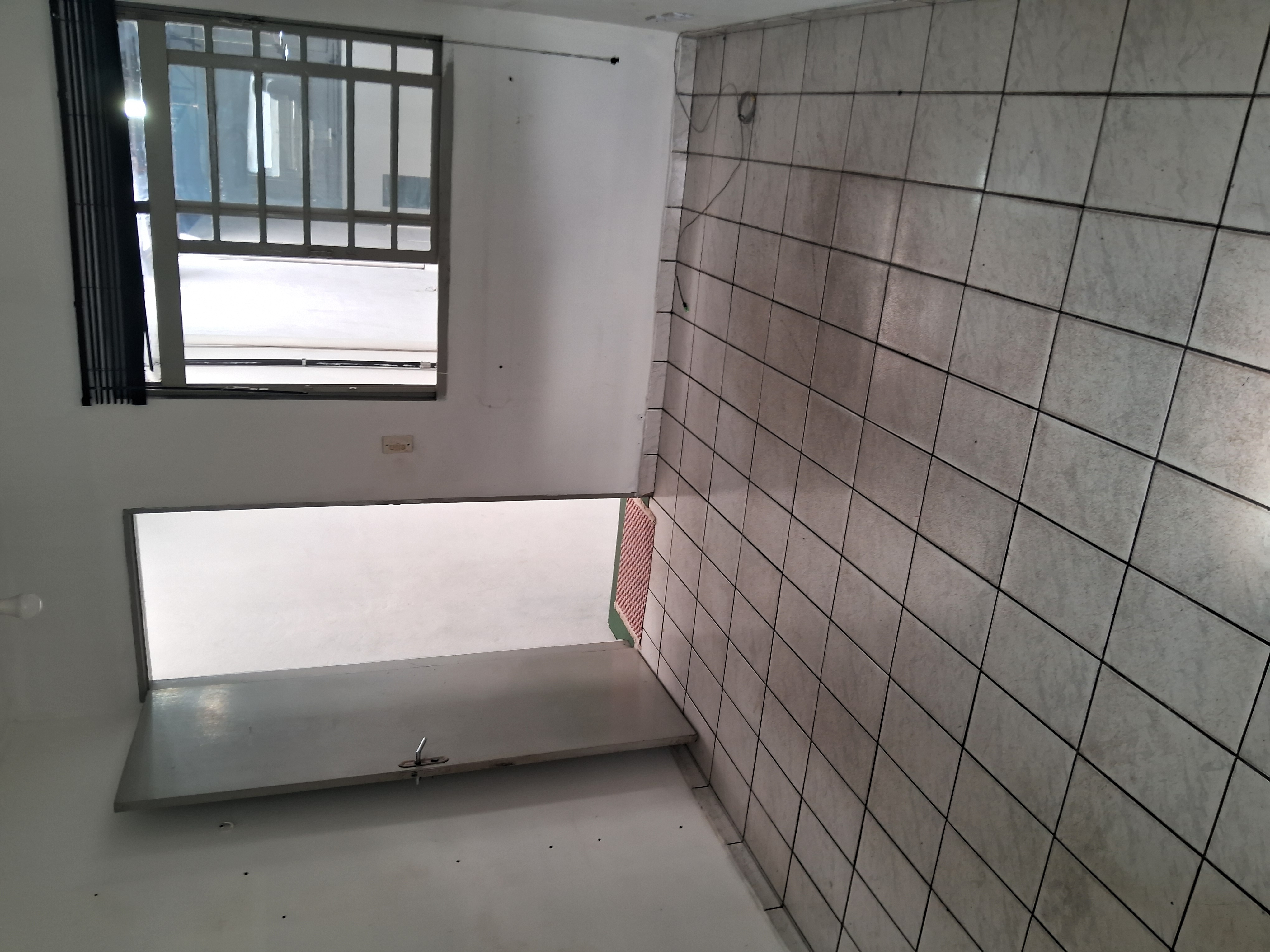 Imagem Galpão à Venda, 241 m² em Vila Anastácio - São Paulo Imagem Galpão à Venda, 241 m² em Vila Anastácio - São Paulo