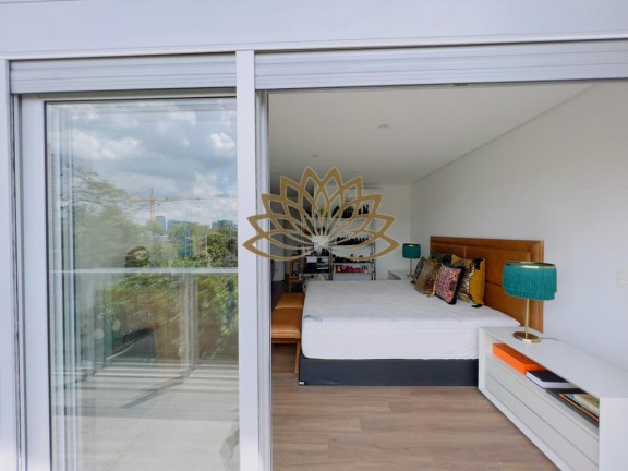 Imagem Casa de Condomínio com 3 Quartos à Venda, 404 m²em Jardim Sílvia (Zona Oeste) - São Paulo Imagem Casa de Condomínio com 3 Quartos à Venda, 404 m²em Jardim Sílvia (Zona Oeste) - São Paulo