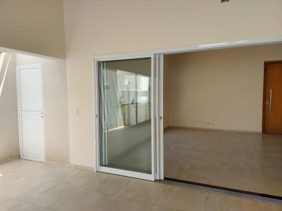 Imagem Casa com 3 Quartos à Venda, 209 m²em Residencial Thermas Park - Olímpia Imagem Casa com 3 Quartos à Venda, 209 m²em Residencial Thermas Park - Olímpia