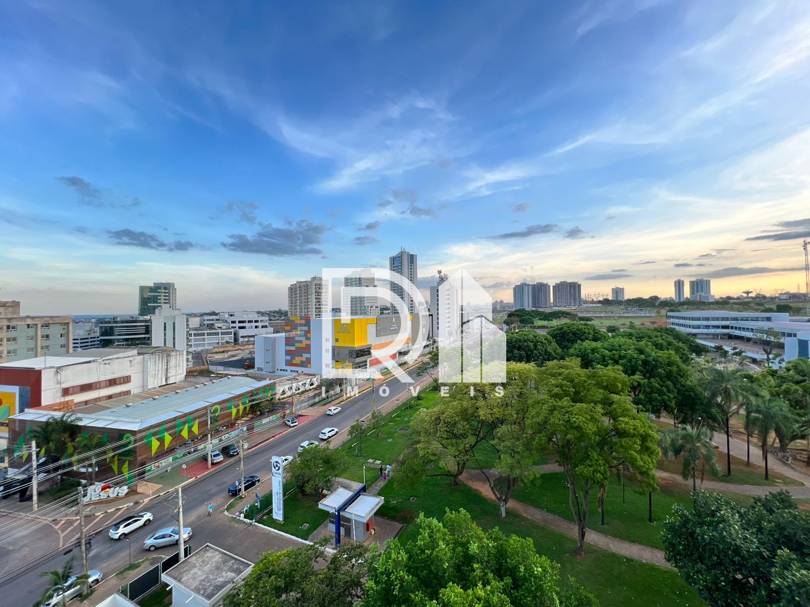 Imagem Apartamento com 2 Quartos à Venda, 54 m²em Sul (Águas Claras) - Brasília