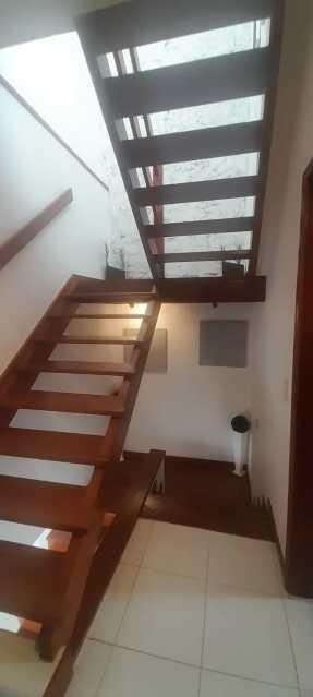 Imagem Cobertura com 4 Quartos à Venda, 258 m²em Icaraí - Niterói Imagem Cobertura com 4 Quartos à Venda, 258 m²em Icaraí - Niterói