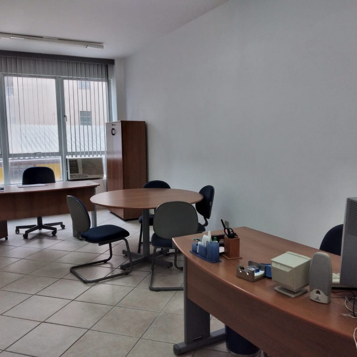 Imagem Sala Comercial à Venda, 31 m²em Higienópolis - Porto Alegre Imagem Sala Comercial à Venda, 31 m²em Higienópolis - Porto Alegre