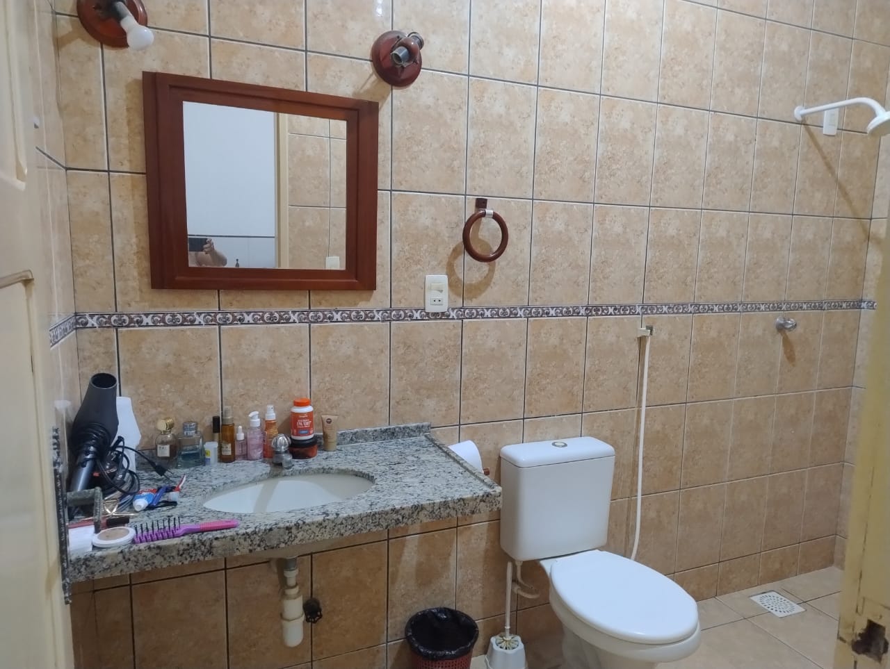 Imagem Casa com 4 Quartos à Venda, 200 m²em Caponga - Cascavel Imagem Casa com 4 Quartos à Venda, 200 m²em Caponga - Cascavel