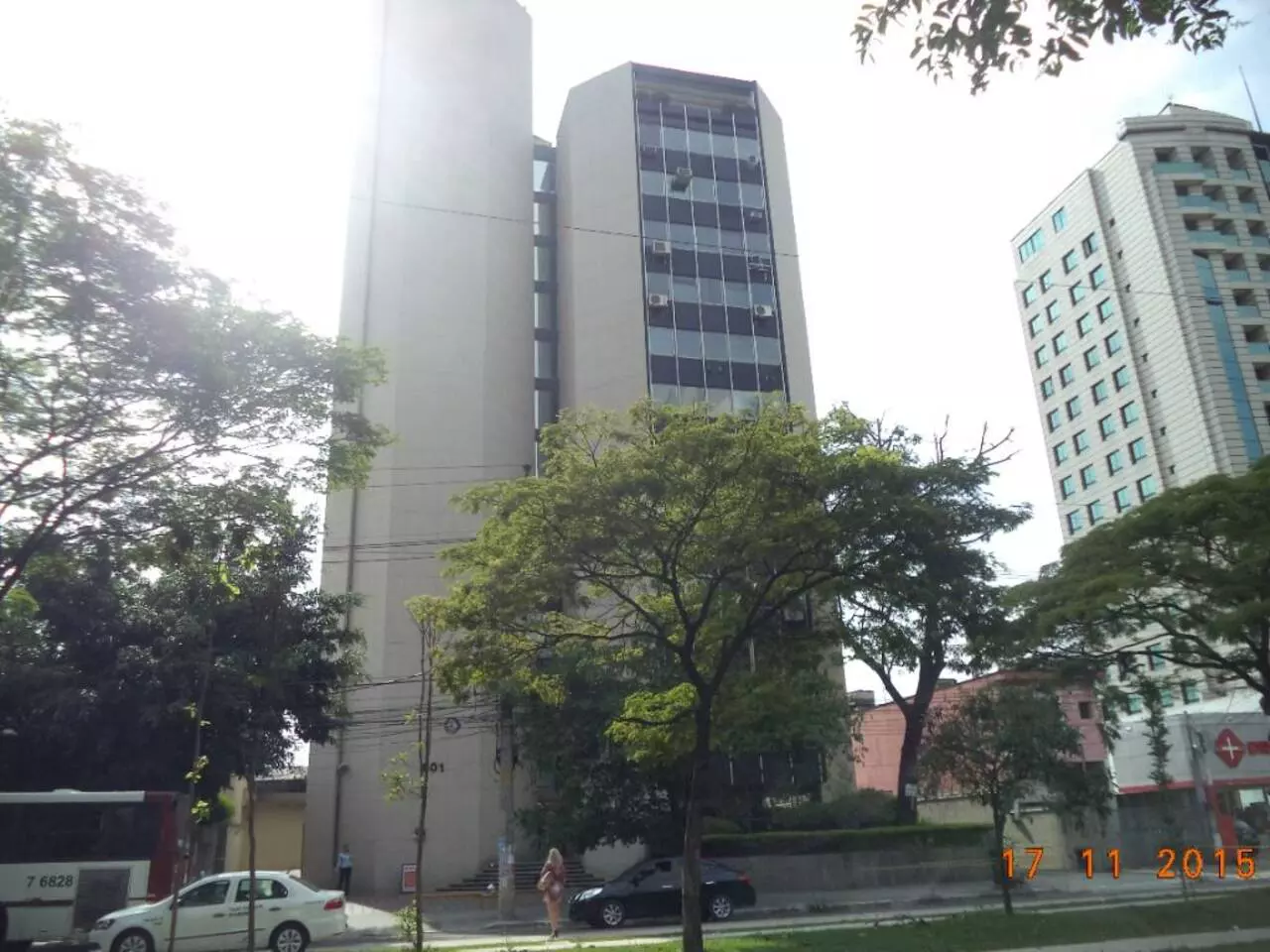 Sala Comercial à Venda ou Locação, 204 m²em Cidade Monções - São Paulo