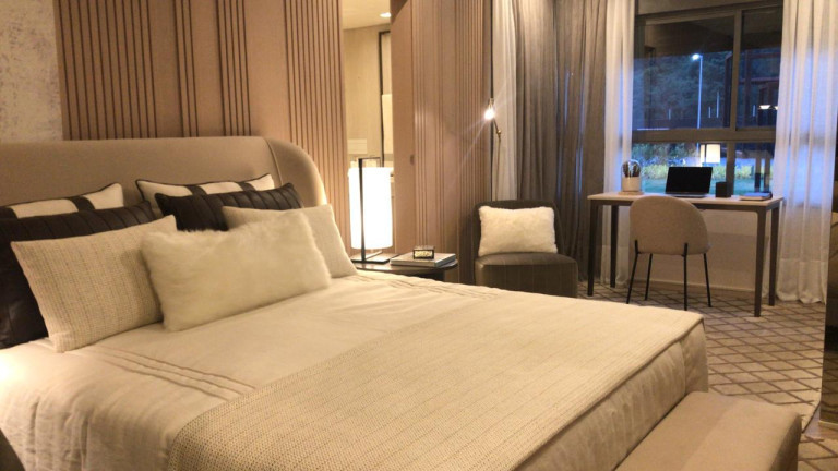 Imagem Apartamento com 3 Quartos à Venda, 142 m² em Jardim Morumbi - São Paulo
