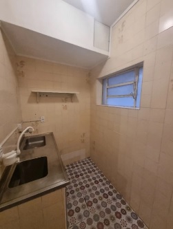 Imagem Apartamento com 1 Quarto à Venda, 27 m² em Floresta - Porto Alegre