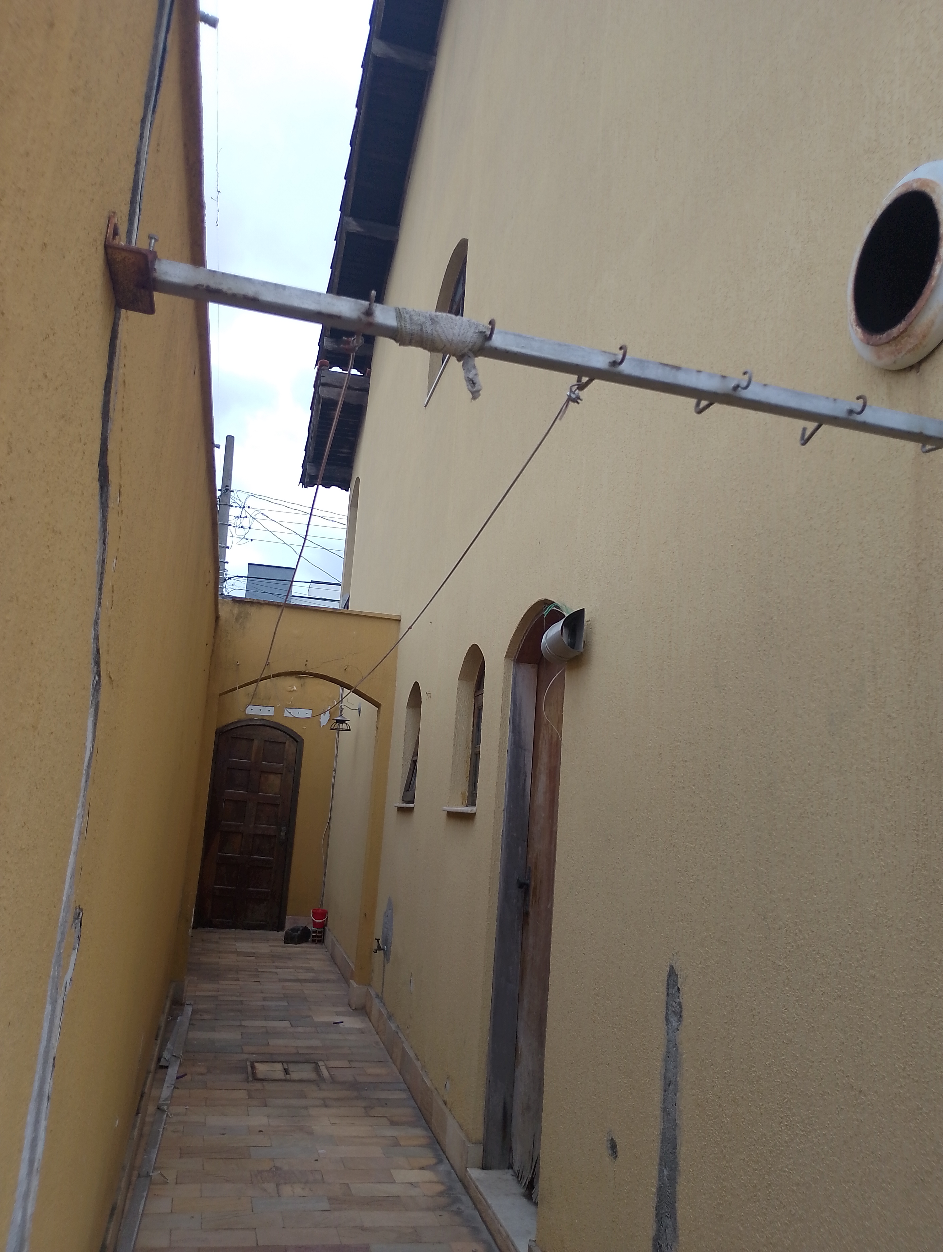 Imagem Sobrado com 3 Quartos à Venda, 300 m² em Vila Ipiranga - Mogi das Cruzes