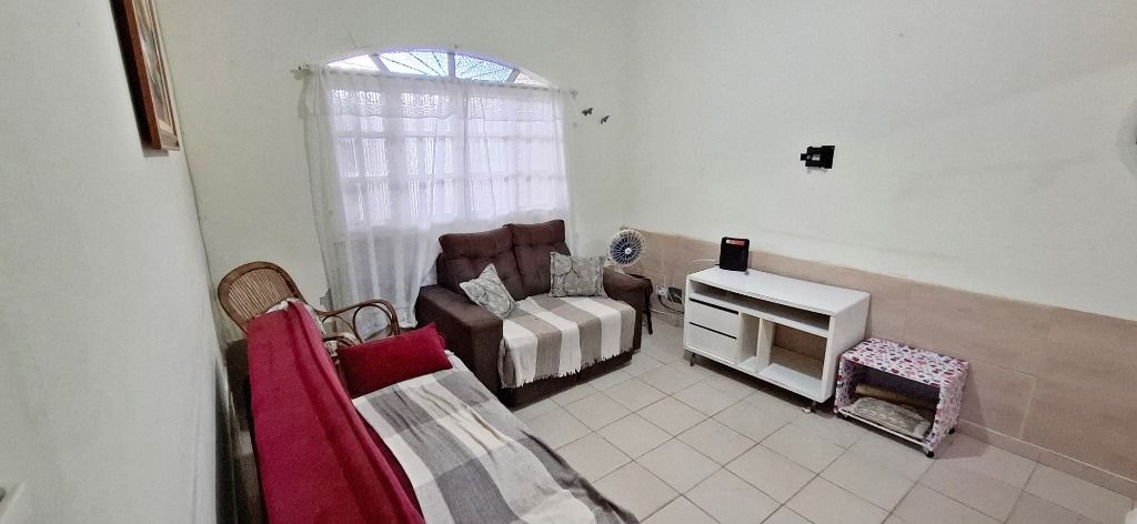 Imagem Casa com 2 Quartos à Venda, 100 m² em Maracanã - Praia Grande Imagem Casa com 2 Quartos à Venda, 100 m² em Maracanã - Praia Grande
