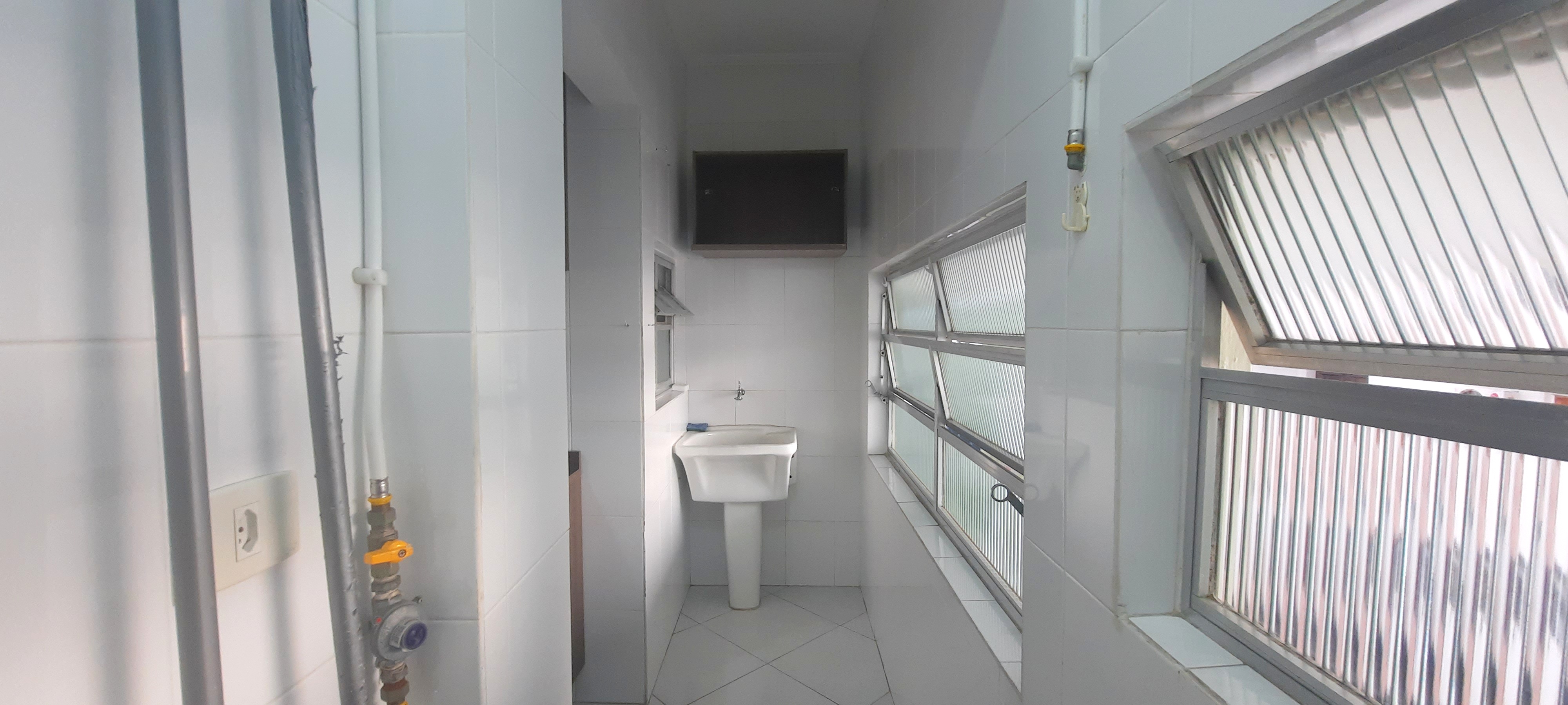 Imagem Apartamento com 1 Quarto para Alugar, 65 m²em Gonzaga - Santos
